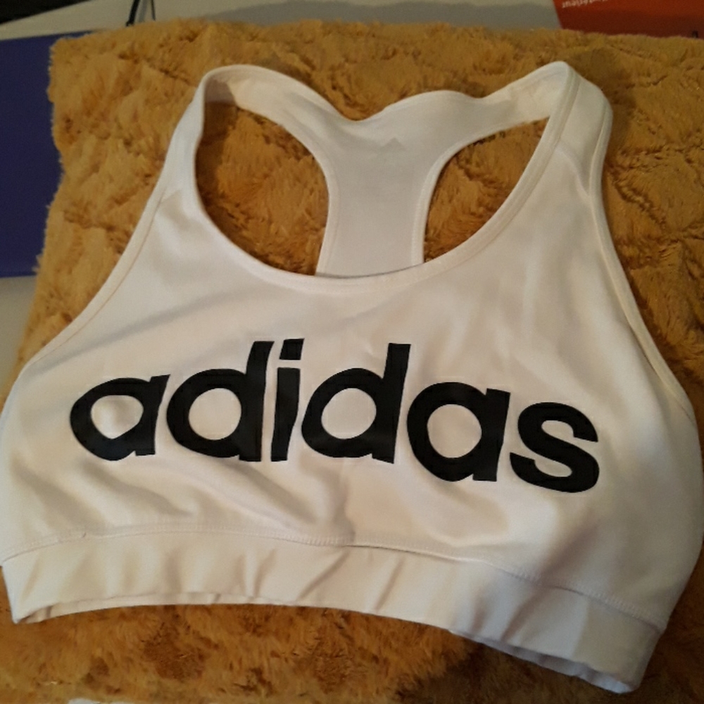 ADIDAS - Picture 3 of 4